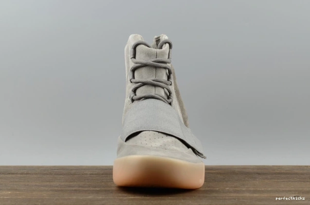 ADIDAS YEEZY GREY BOOST LIGHT BB1840 GLOW GUM 750 DARK 0713